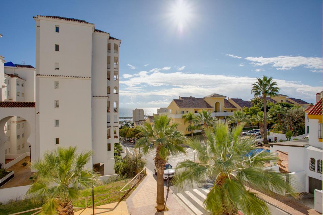 Apartamento Simi - Puerto Blanco Apartment Estepona Luaran gambar
