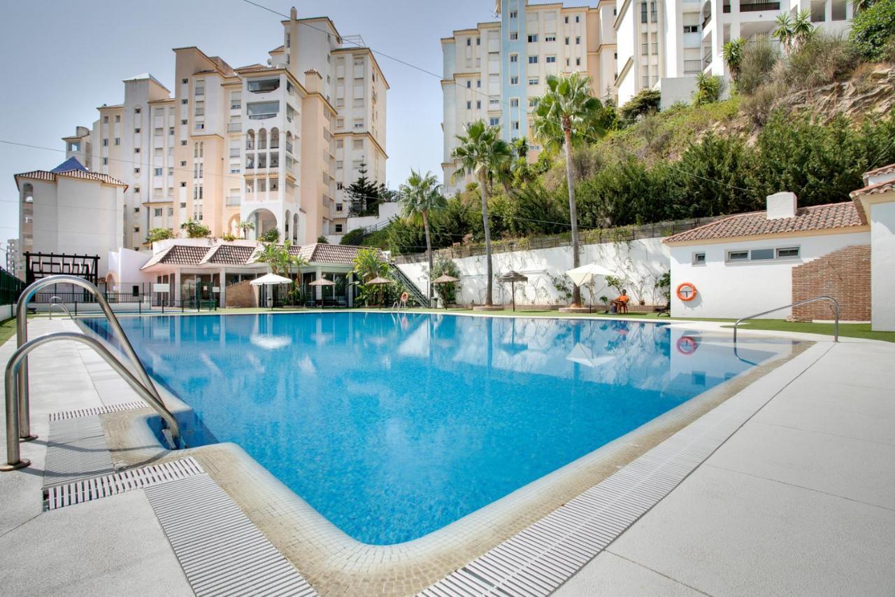 Apartamento Simi - Puerto Blanco Apartment Estepona Luaran gambar
